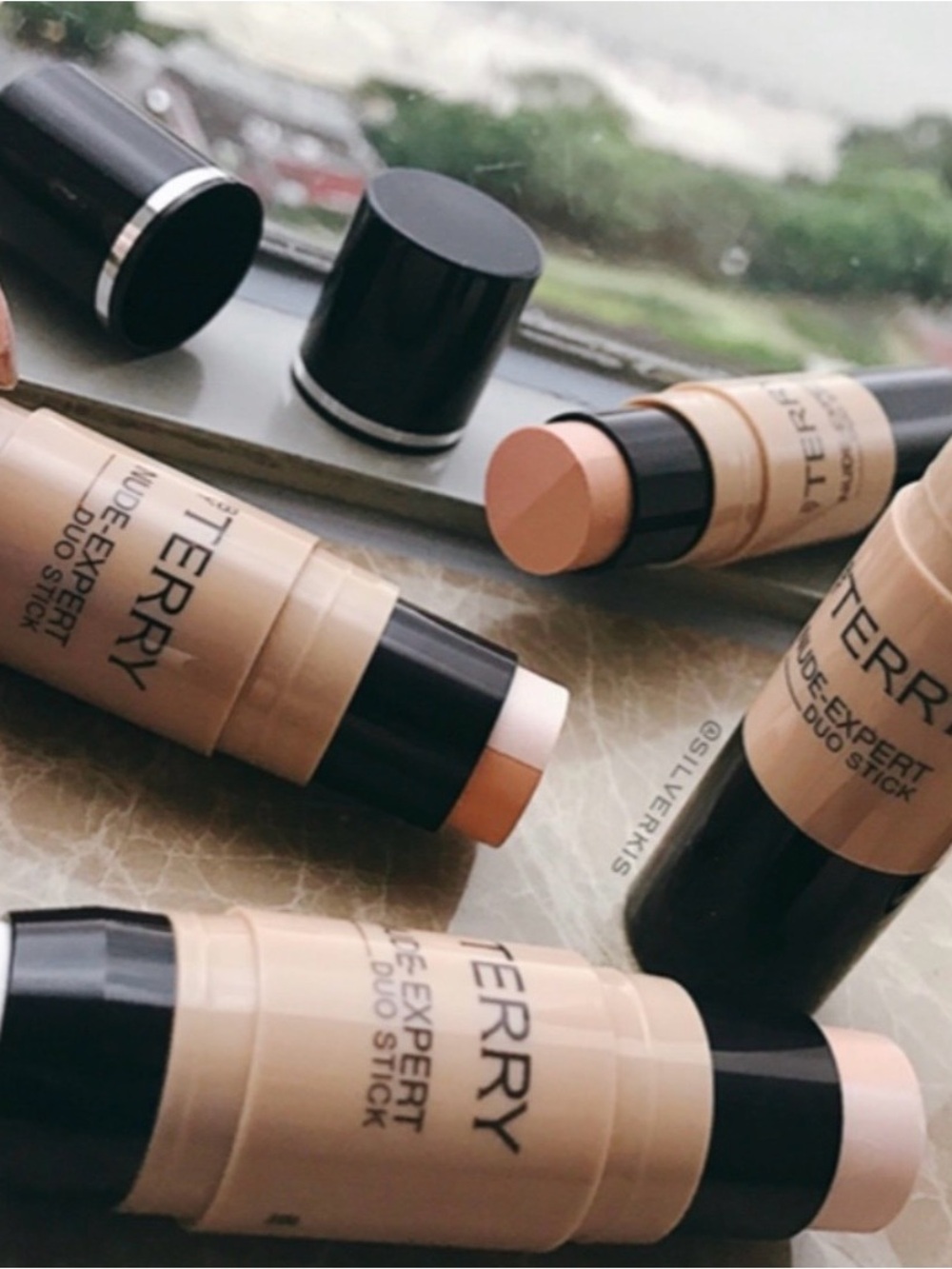 NIB By TERRY Nude Expert Duo Stick Honey Beige #9 - Picture 5 of 5